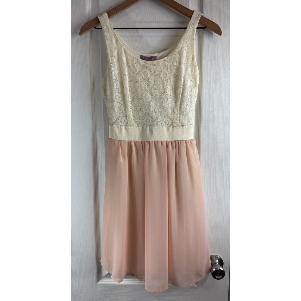 Ultra Pink Women's Lace Chiffon Sleeveless Dress Ivory Blush Pink Size S - NWT